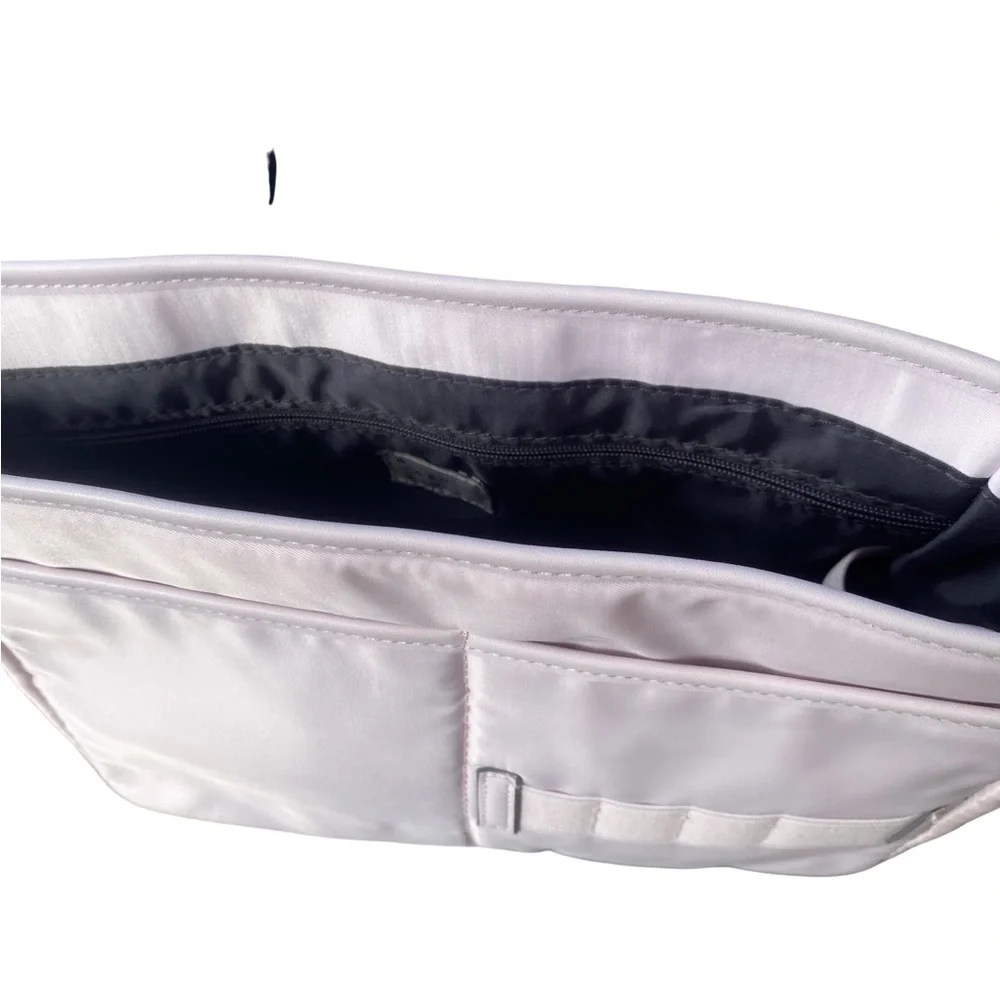 A new day organizer bag
